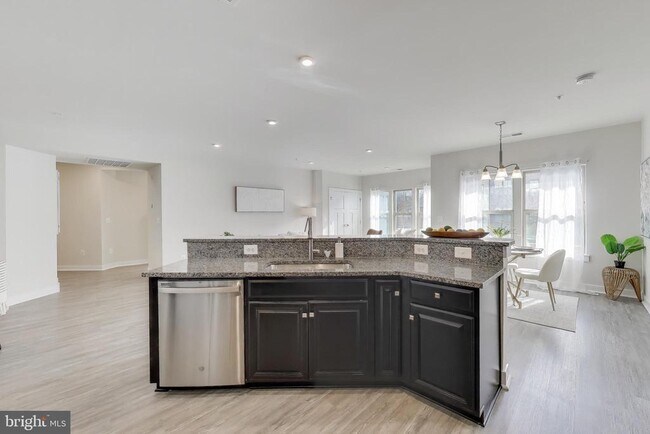 Foto del edificio - 10020 Ruffian Wy