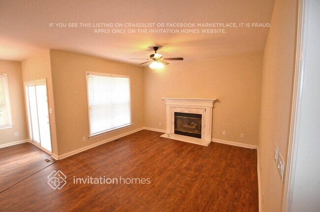 Foto del edificio - 7908 Harrington Woods Rd