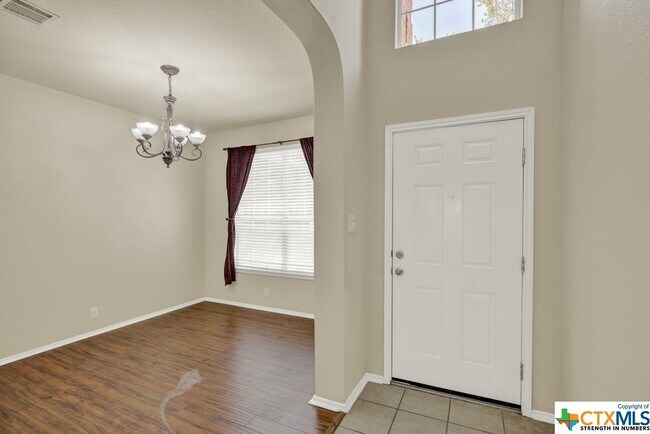 Building Photo - 5515 Arcadia Park