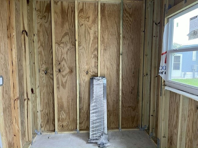 Building Photo - 112 Tahitian Dr