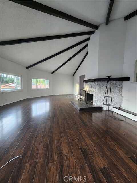 Foto principal - 23170 Canyon Lake Dr N
