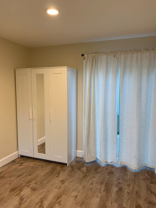 Dormitorio - 6470 W 84th Pl