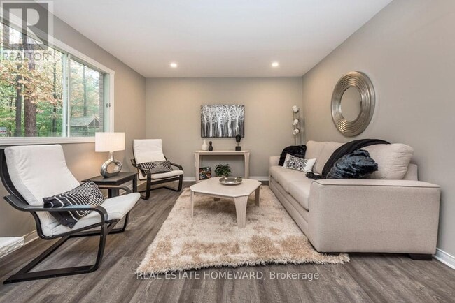 Building Photo - 177 Browning Trail