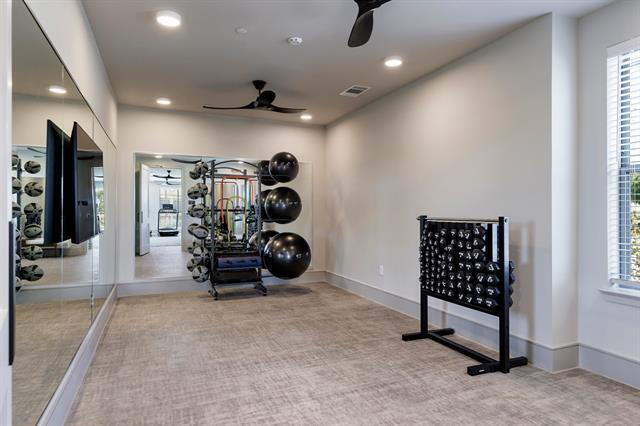 Foto del edificio - 2400 Ace Ln