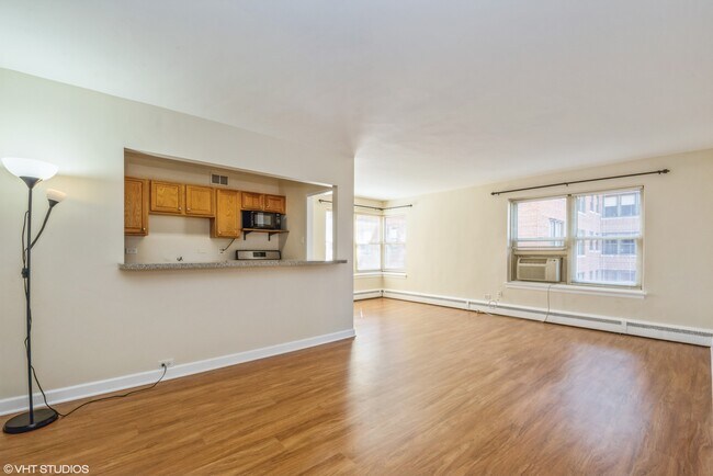 Building Photo - 4920 N Marine Dr