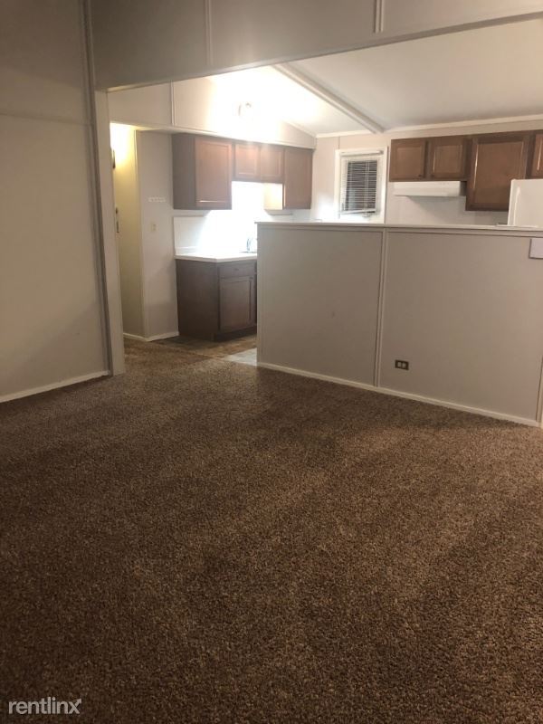 Building Photo - 2 br, 1 bath Apartment - 245 120th Avenue