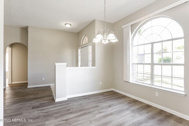 Building Photo - 505 Jimbay Dr