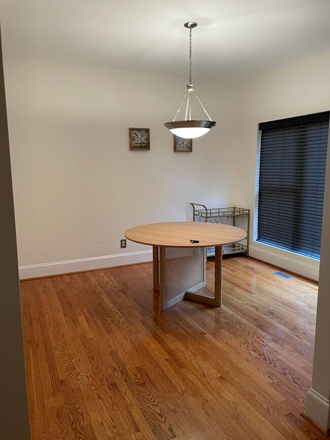 Foto del edificio - 4122 Olive St