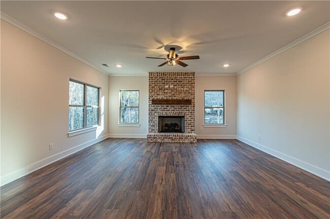 Foto del edificio - 386 Mulberry Cir