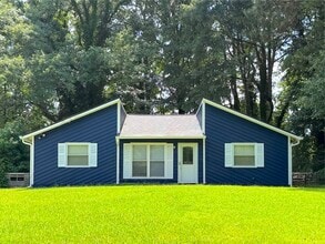 Building Photo - 813 Post Oak Cir