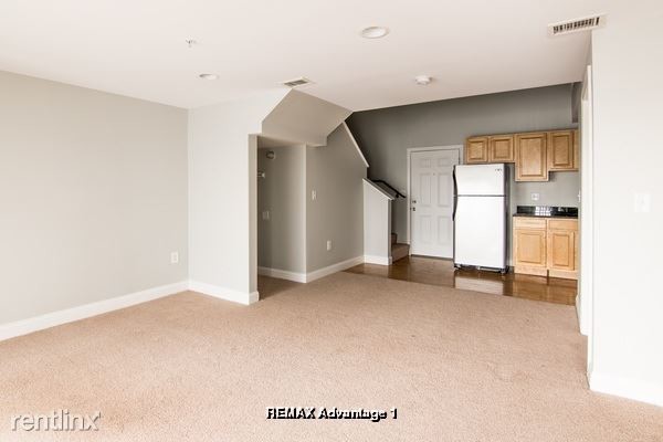 Foto del edificio - 2 br, 1 bath Townhome - 52 Franklin St