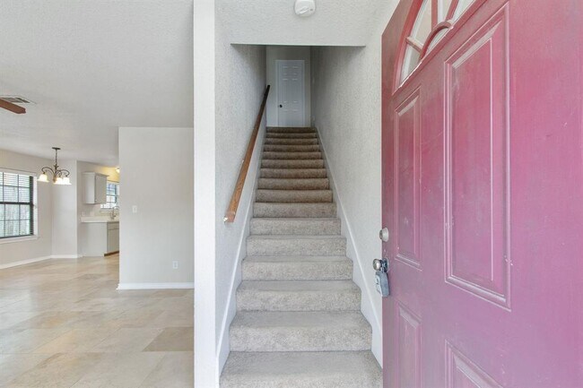 Building Photo - 133 Bolero Way