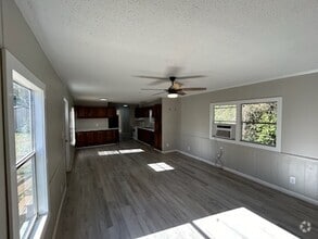 Building Photo - 116 Plaza Dr
