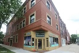 Foto principal - 3609 N Lakewood Ave