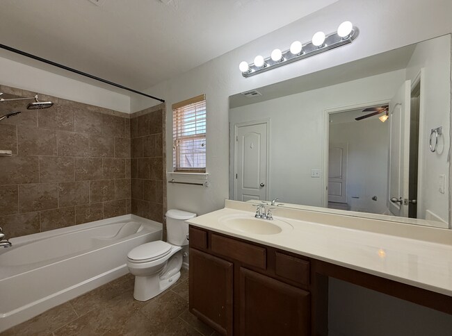 Foto del edificio - 11813 NW 133rd St