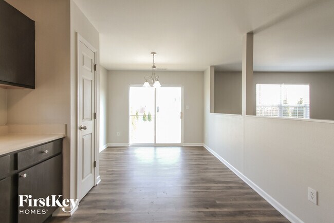 Building Photo - 13731 Ayrshire Cir