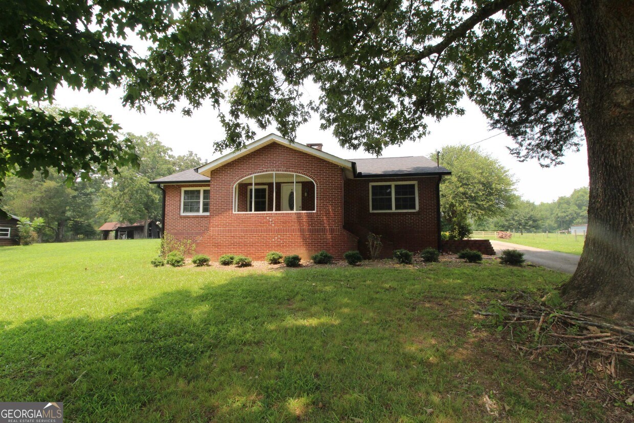 8102 Alabama Hwy, Rome, GA 30165 House Rental in Rome, GA