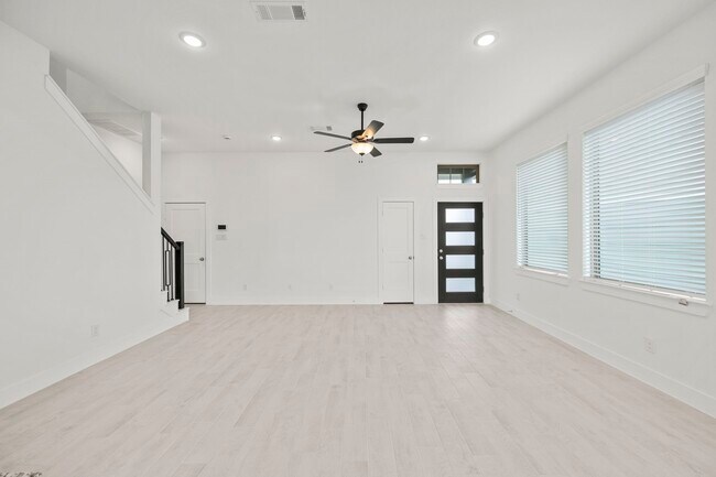 Foto del edificio - 7810 Starfish Arbor Dr