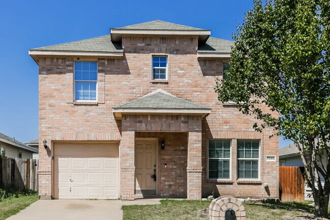 Building Photo - 7049 Wax Berry Dr