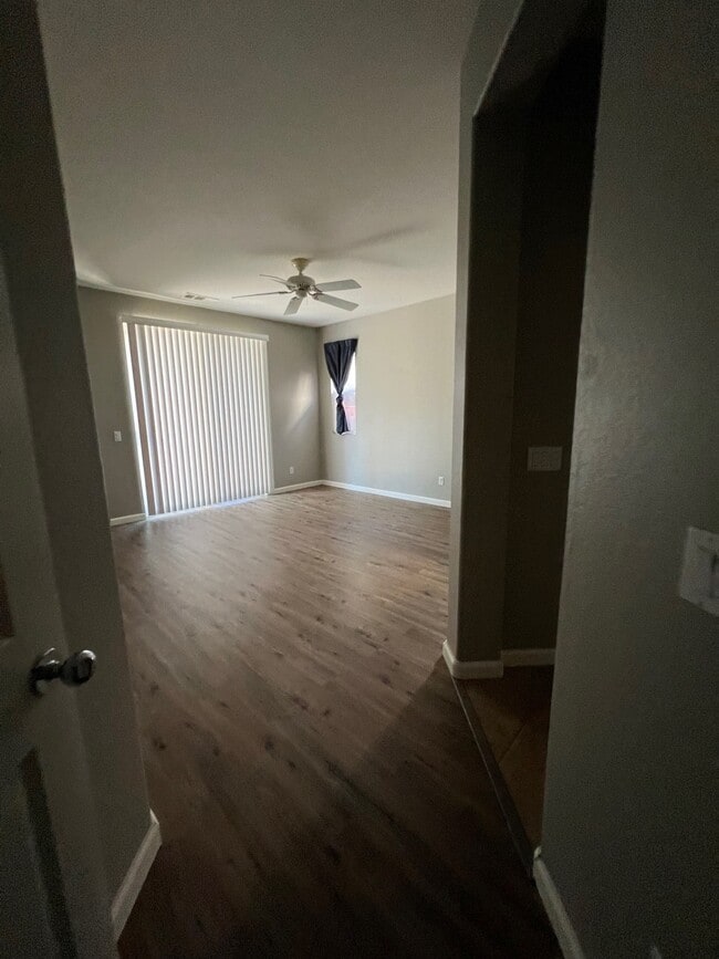 Foto del edificio - 29762 Northshore St