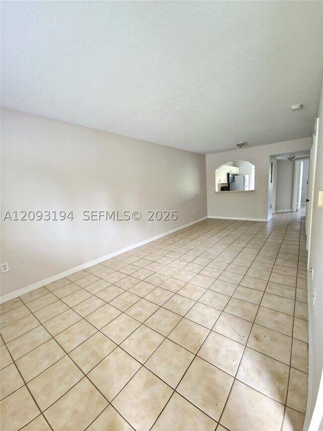 Foto del edificio - 3398 NE 9th Dr