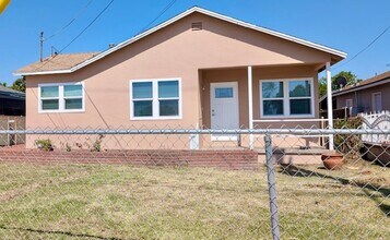 Building Photo - 214 N Vernon Ave