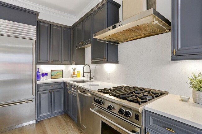 Foto del edificio - 1210 R St NW