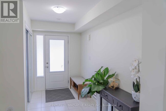 Photo du bâtiment - 3372 Swordbill St