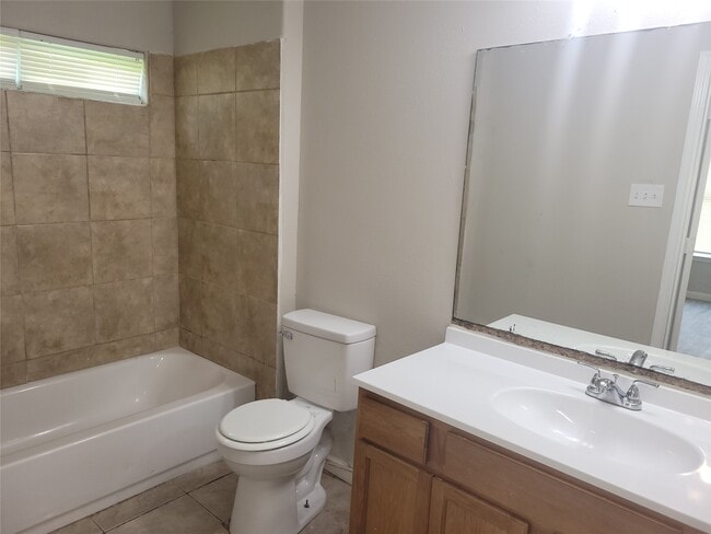 Building Photo - 8110 Cannon St