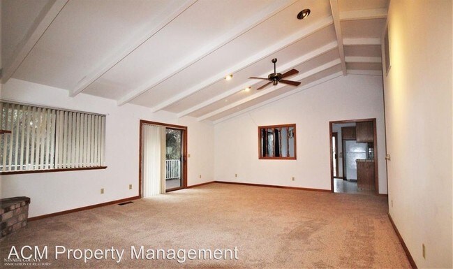 Building Photo - 3 br, 2.5 bath House - 12670 Golden Trout