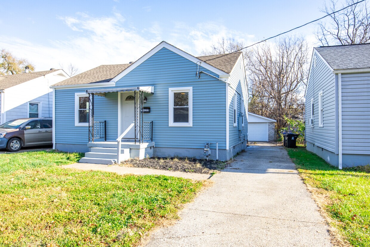 Foto principal - 1215 Lincoln Ave