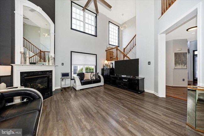 Building Photo - 1504 Larel Ct