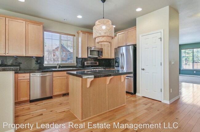 Foto del edificio - 3 br, 2.5 bath House - 60978 Snowbrush Dr