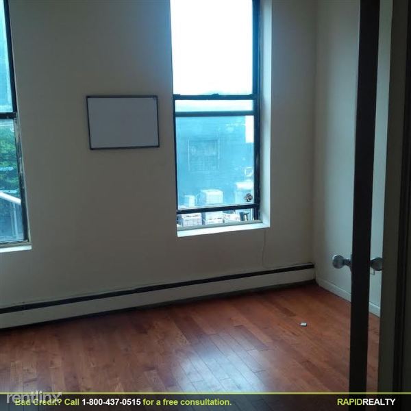 Foto del edificio - 744 Myrtle Ave