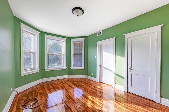 Foto del edificio - 1445 S Kostner Ave