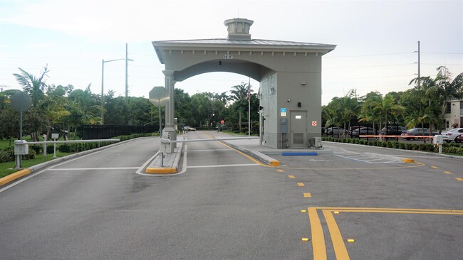 Foto del edificio - 122 Prescott F