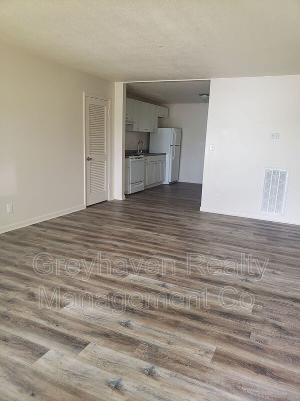 Building Photo - 4709 Murray Lake Ln