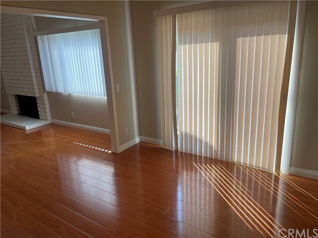 Building Photo - 5301 Sierra Roja Rd