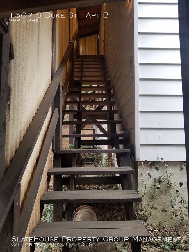 Building Photo - 1507 S Duke St