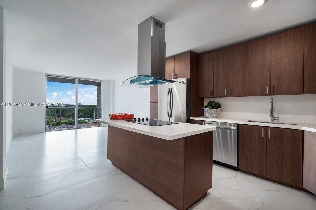 Foto principal - 1800 NW 24th Ave