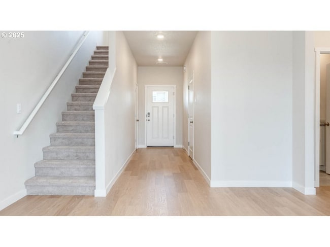 Building Photo - 9212 SE Azalea St