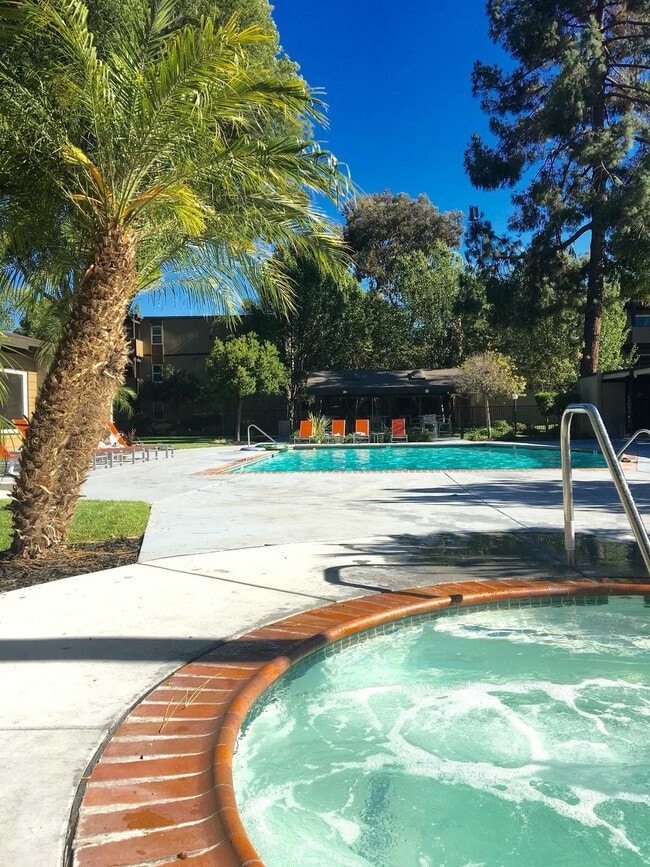 Foto del edificio - The Grove