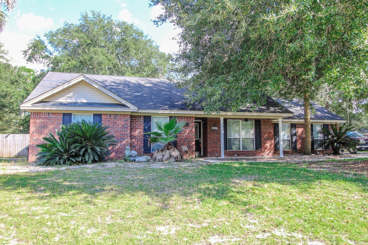 235 Joshua Cir, Ellabell, GA 31308 House Rental in Ellabell, GA