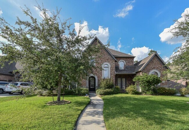 Foto del edificio - 2422 Hendricks Lakes Dr