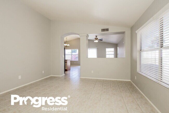 Building Photo - 15663 W Ripple Rd
