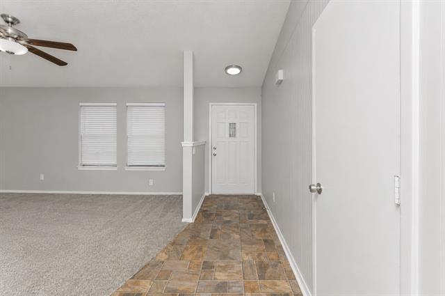 Foto del edificio - 836 Hollow Creek Rd