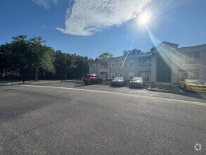 Building Photo - 5051 Playpen Dr