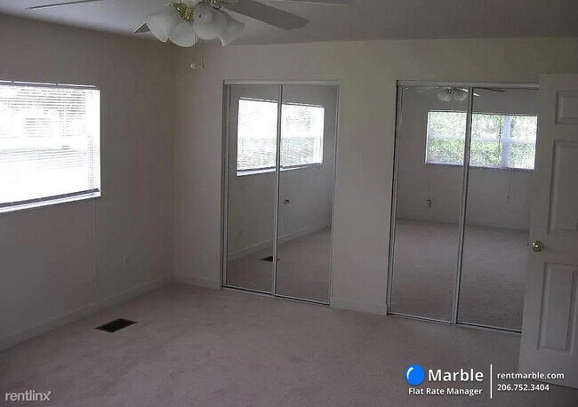 Building Photo - 4 br, 3 bath House - 3008 N Woodrow Ave
