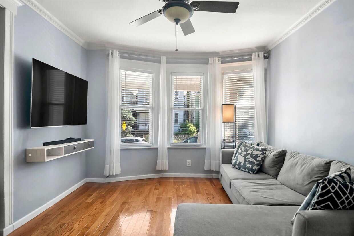 67 Clarke Ave, Jersey City, NJ 07304 House Rental in Jersey City, NJ