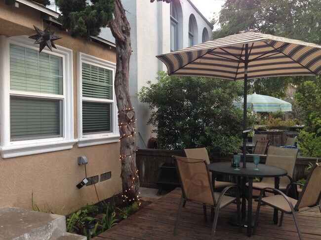 Foto del edificio - 839 Island Ct